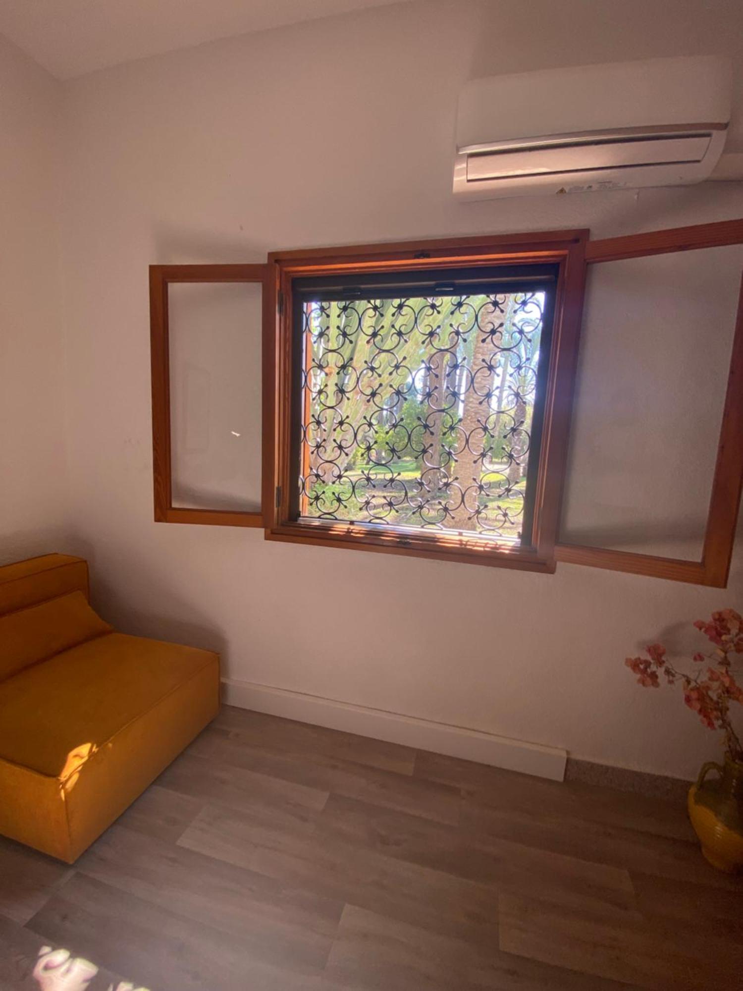 埃尔切Pink Lemon House住宿加早餐旅馆 外观 照片